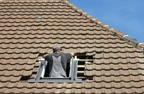 Pose de velux - Châteauvieux